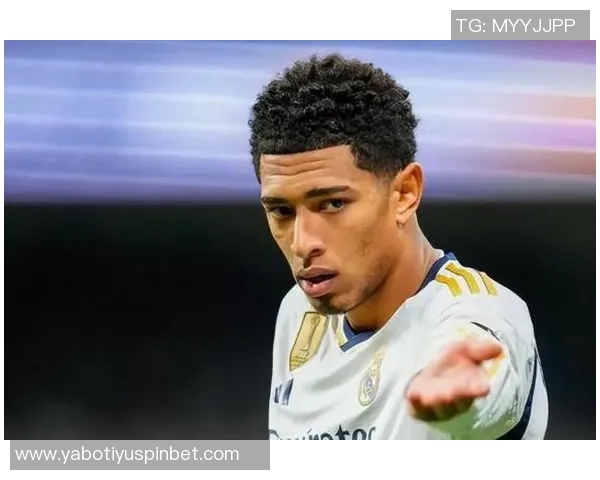 纪念大罗首秀23周年皇马官网致敬历史最佳前锋之一