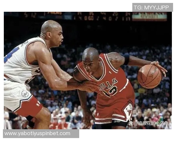 太阳队续约瑞安邓恩第三年球队选项上季场均69分36篮板表现稳定